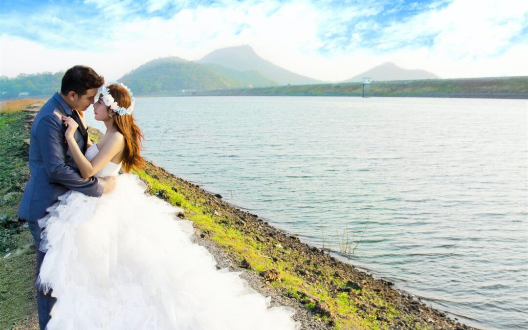 Getting Married in Paradise: Pros and Cons of Destination Weddings